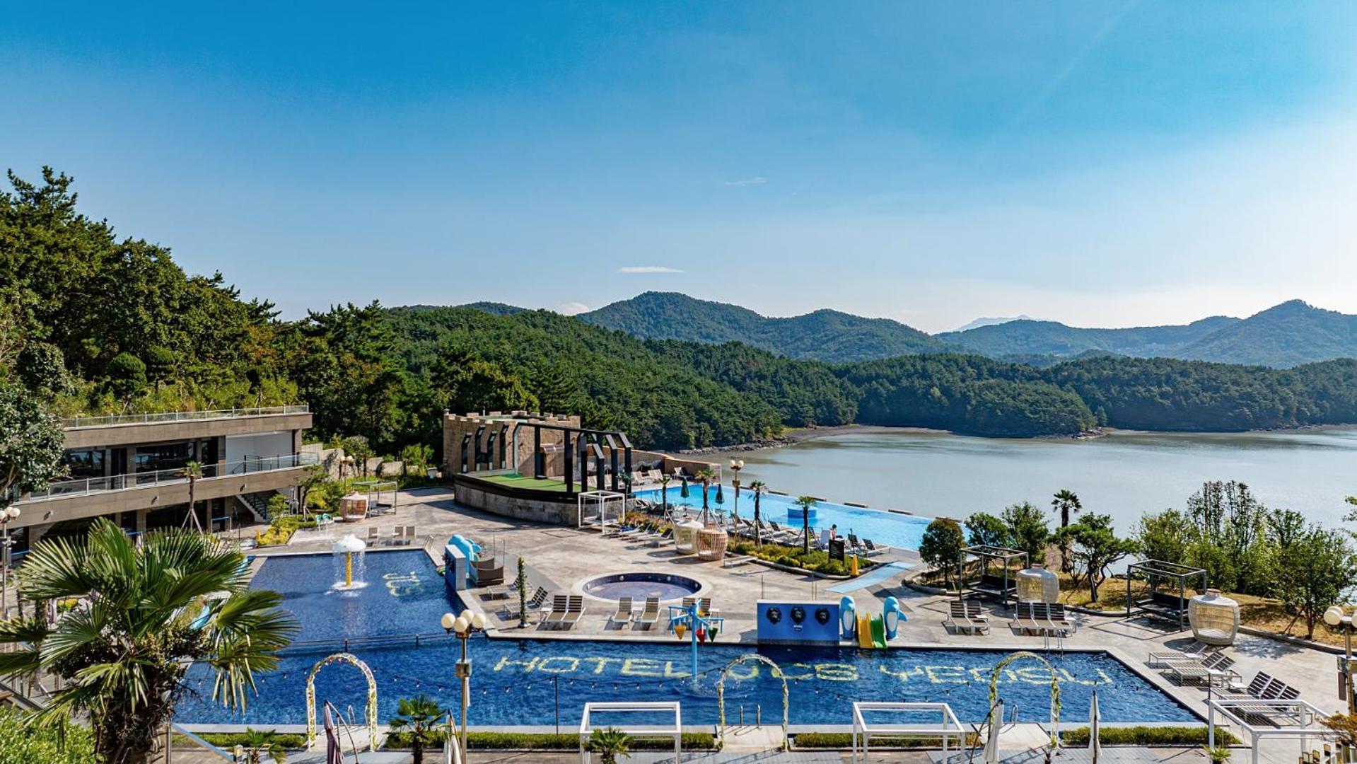 Hotel Jcs Yeosu Exterior photo