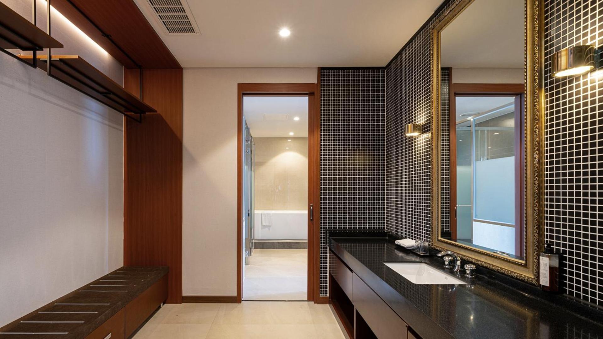 Hotel Jcs Yeosu Exterior photo