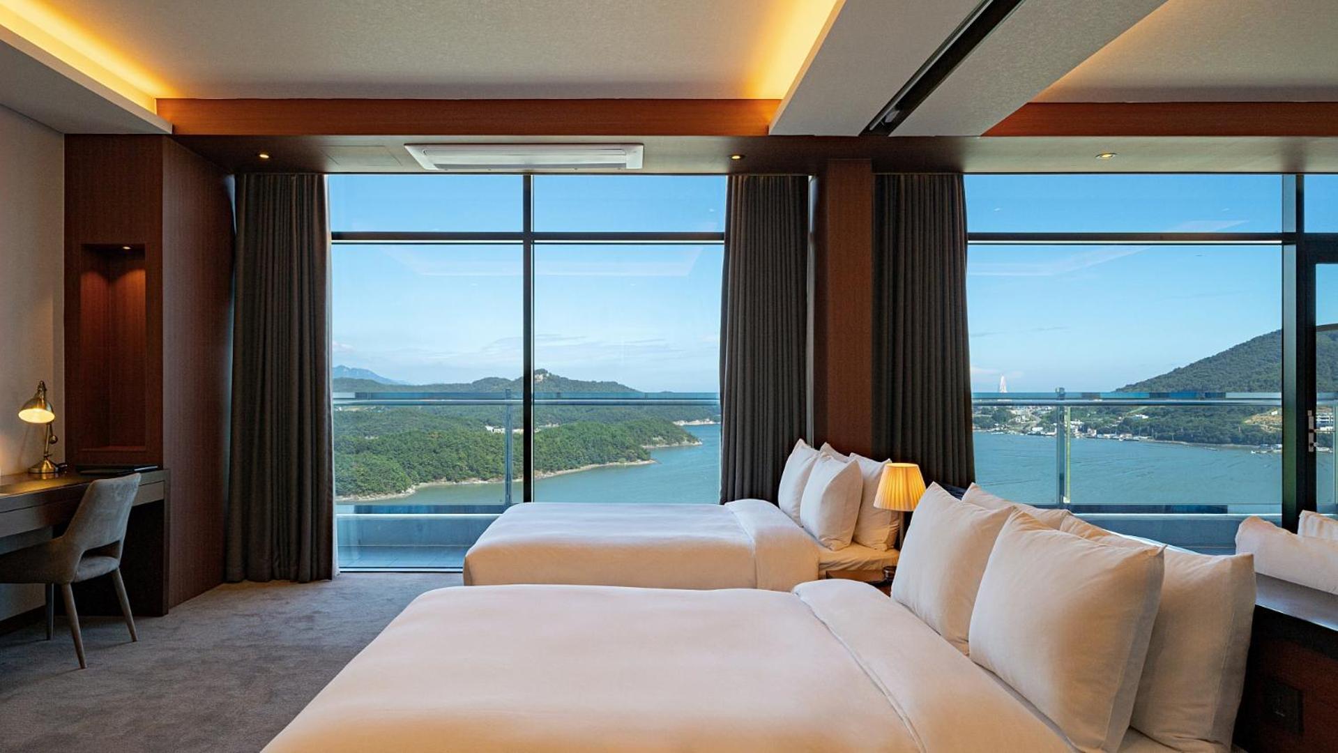Hotel Jcs Yeosu Exterior photo